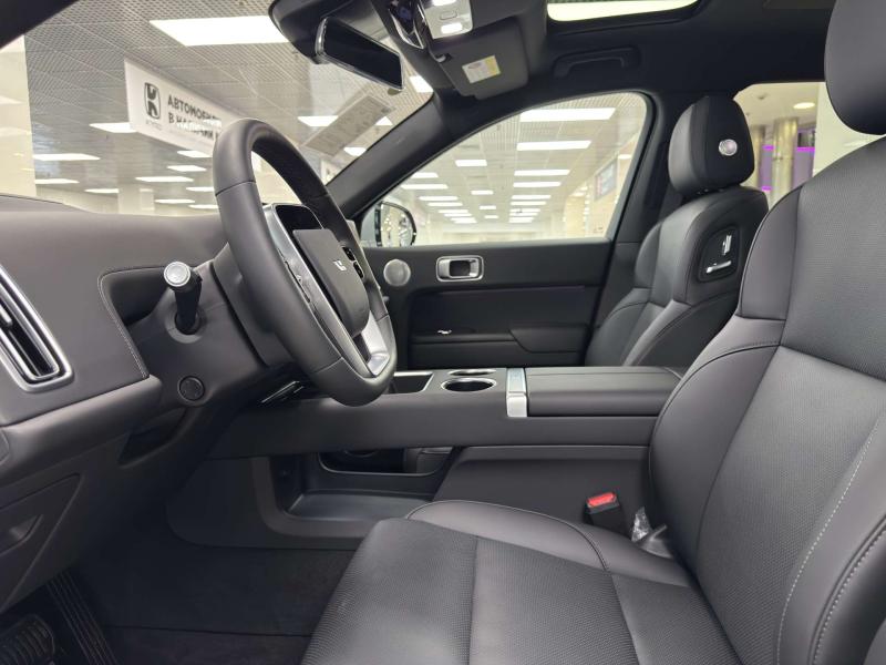 LiXiang L7 I Рестайлинг Гибрид 1.5 л. 449 л.с. автомат полный