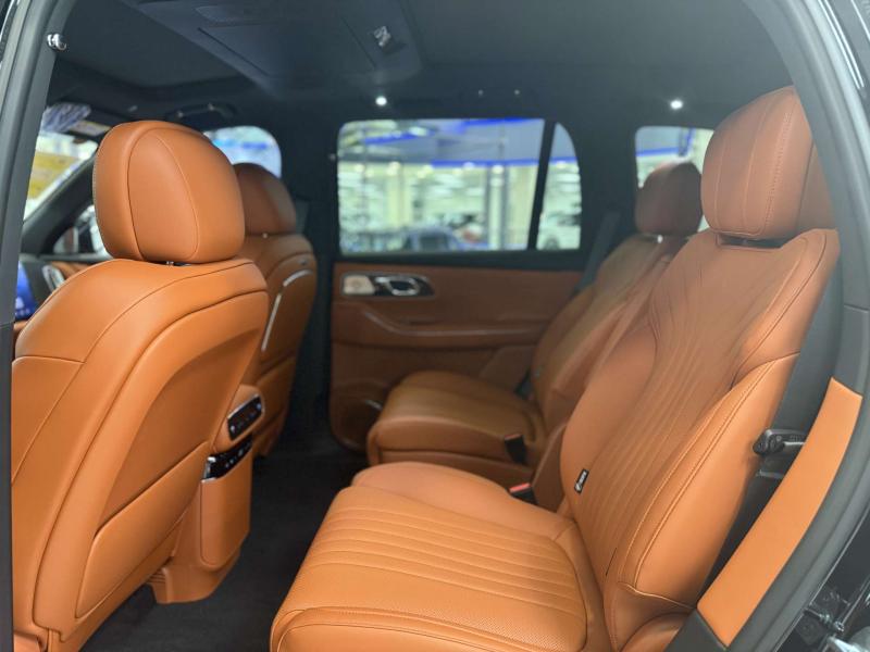 Geely Galaxy M9 1 поколение 1.5 л, 870 л.с., гибрид