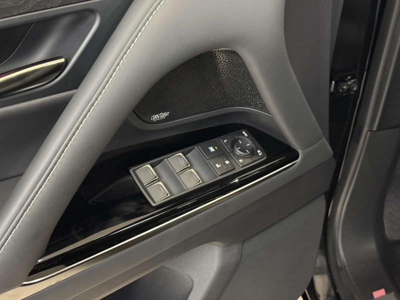 Lexus LX IV Бензин 3.4 л. 415 л.с. автомат полный