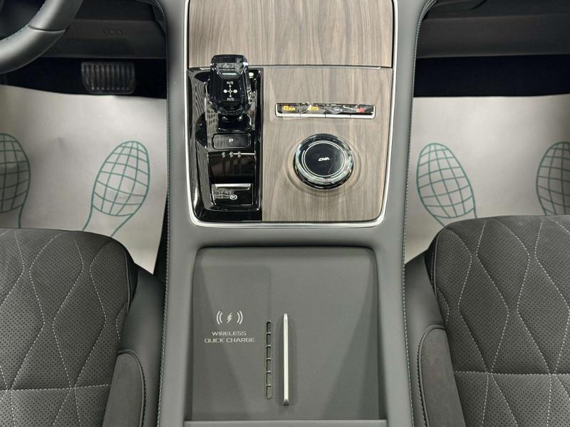 Geely Monjaro  Бензин 2 л. 238 л.с. автомат полный