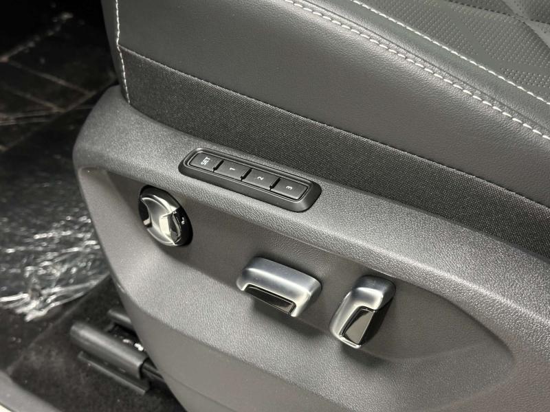 Volkswagen Teramont I Рестайлинг Бензин 2 л. 220 л.с. автомат полный