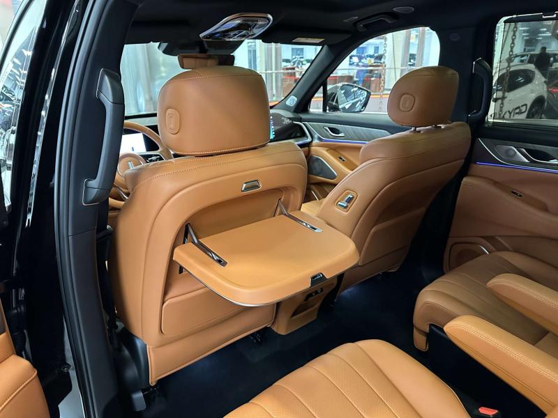 Wey Lanshan (Blue Mountain)  Гибрид 1.5 л. 517 л.с. автомат полный