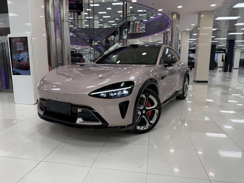 Xiaomi YU 7 1 поколение AT 4WD (690 л.с.)