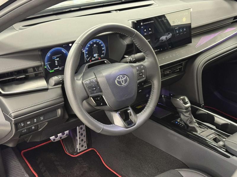 Toyota Camry IX (XV80) China Market Гибрид 2 л. 197 л.с. вариатор передний