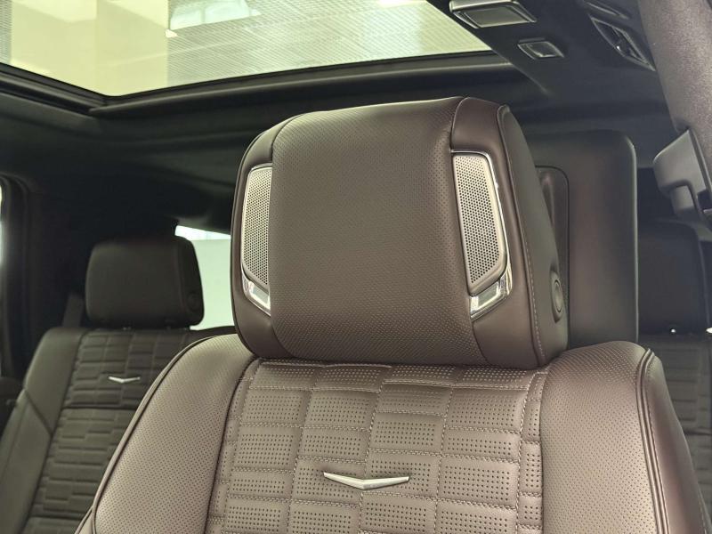 Cadillac Escalade V Рестайлинг Бензин 6.2 л. 420 л.с. автомат полный