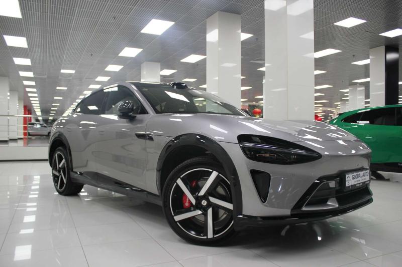 Xiaomi YU 7 1 поколение AT 4WD (690 л.с.)