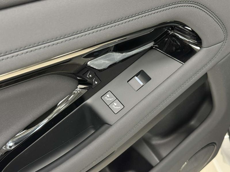 Land Rover Range Rover Evoque II Рестайлинг Дизель 2 л. 204 л.с. автомат полный
