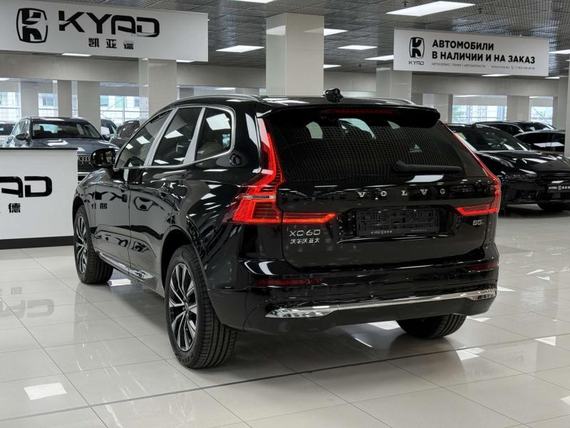 Volvo XC60 II Рестайлинг Бензин 2 л. 249 л.с. автомат полный