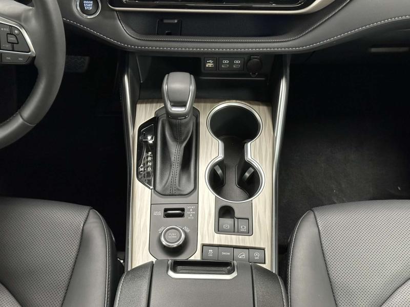 Toyota Highlander IV (U70) Бензин 2 л. 248 л.с. автомат полный