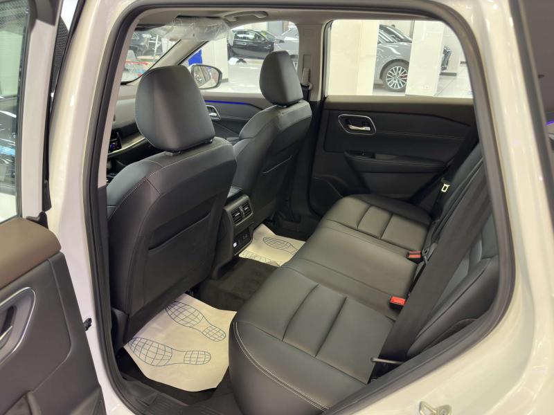 Nissan X-Trail III Рестайлинг Гибрид 2 л. 147 л.с. вариатор полный
