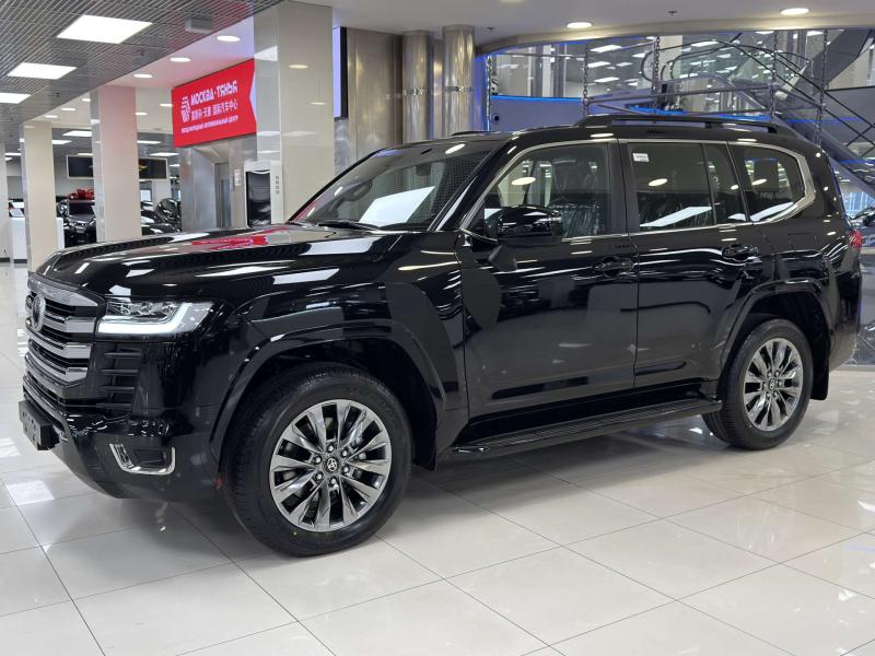 Toyota Land Cruiser 300 Series Дизель 3.3 л. 299 л.с. автомат полный
