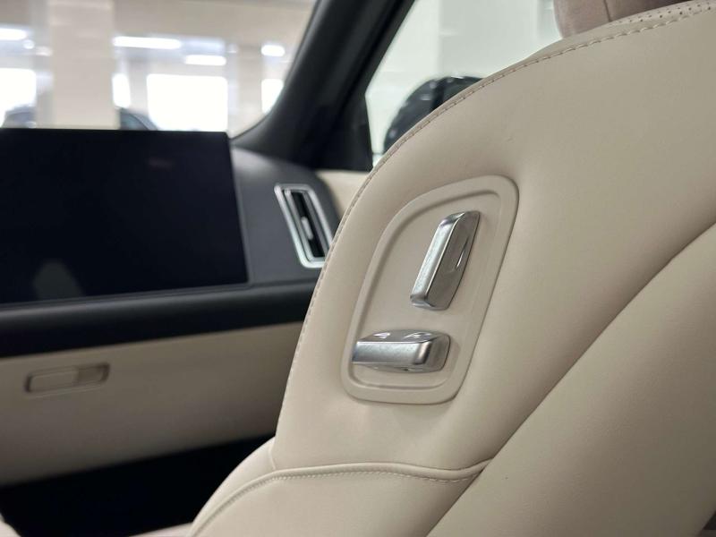 LiXiang L9 I Рестайлинг Гибрид 1.5 л. 449 л.с. автомат полный