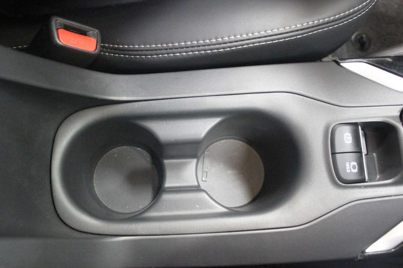 Toyota Corolla XII (E210) Гибрид 1.8 л. 98 л.с. вариатор передний