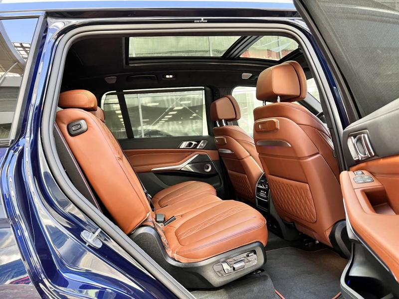 BMW X7 1 поколение (G07) [рестайлинг] 3.0 AT 4WD (340 л.с.)