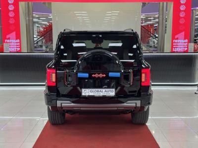 BYD FangChengBao Leopard 8