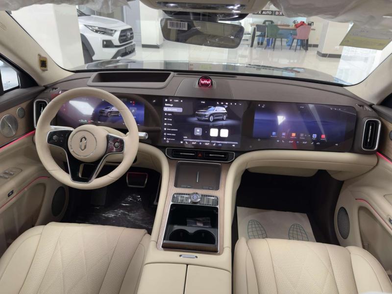 Aito M9  Гибрид 1.5 л. 496 л.с. автомат полный
