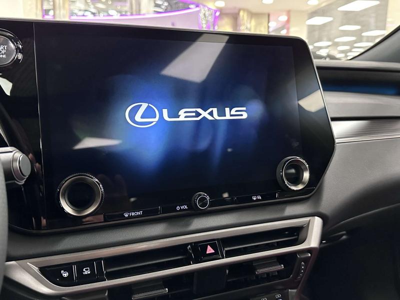 Lexus RX V Бензин 2.4 л. 279 л.с. автомат полный