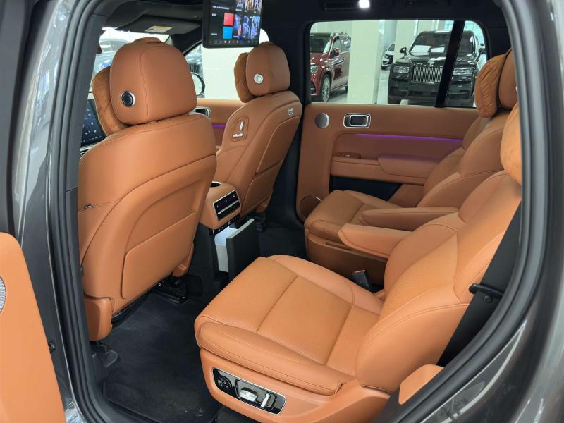 LiXiang L9 I Рестайлинг Гибрид 1.5 л. 449 л.с. автомат полный