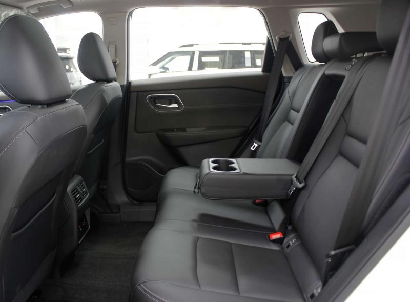 Nissan X-Trail T33  1.5 л / 144 л.с. / Гибрид