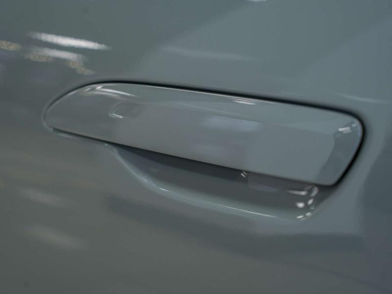 Porsche 911 VIII (992) Рестайлинг Гибрид 3.6 л. 541 л.с. робот полный