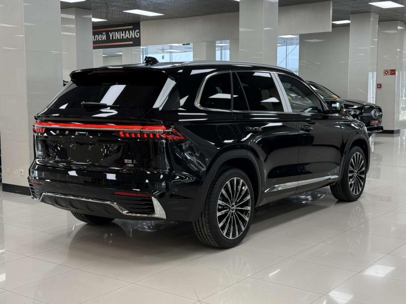 Geely Monjaro 1 поколение [2 рестайлинг] 2.0 AT (272 л.с.)