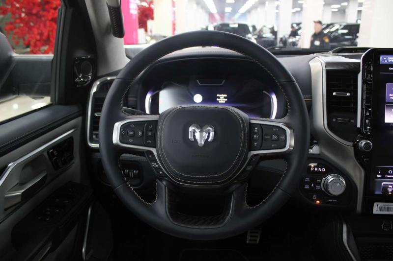 Ram 1500 V Рестайлинг Бензин 3 л. 540 л.с. автомат полный
