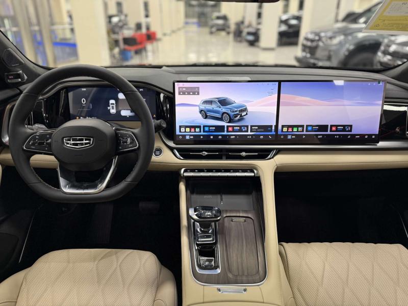 Geely Monjaro 1 поколение [2 рестайлинг] 2.0 AT (265 л.с.)