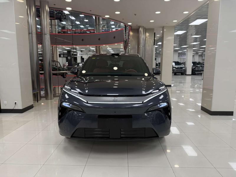 BYD Tang L 1 поколение 1.5 л, 700 л.с., гибрид