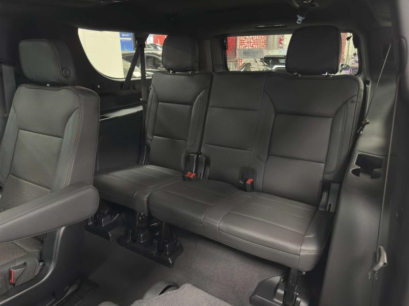 Chevrolet Suburban XIII Рестайлинг Бензин 6.2 л. 426 л.с. автомат полный