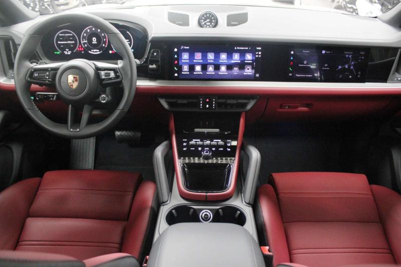 Porsche Cayenne III Рестайлинг Гибрид 4 л. 739 л.с. автомат полный