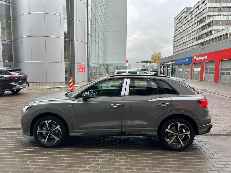 Audi Q3 II (F3) Бензин 2 л. 220 л.с. робот полный