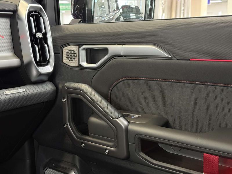 Jetour T2  Бензин 2 л. 245 л.с. робот полный