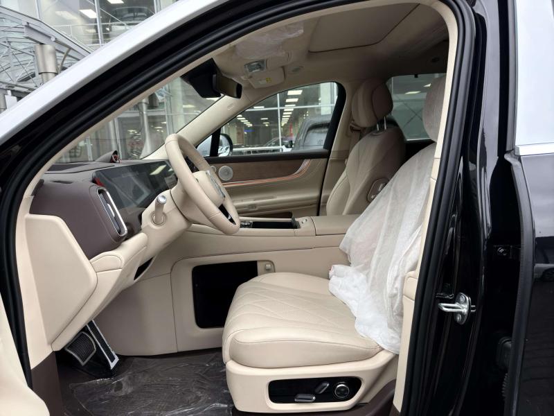 Aito M9  Гибрид 1.5 л. 496 л.с. автомат полный