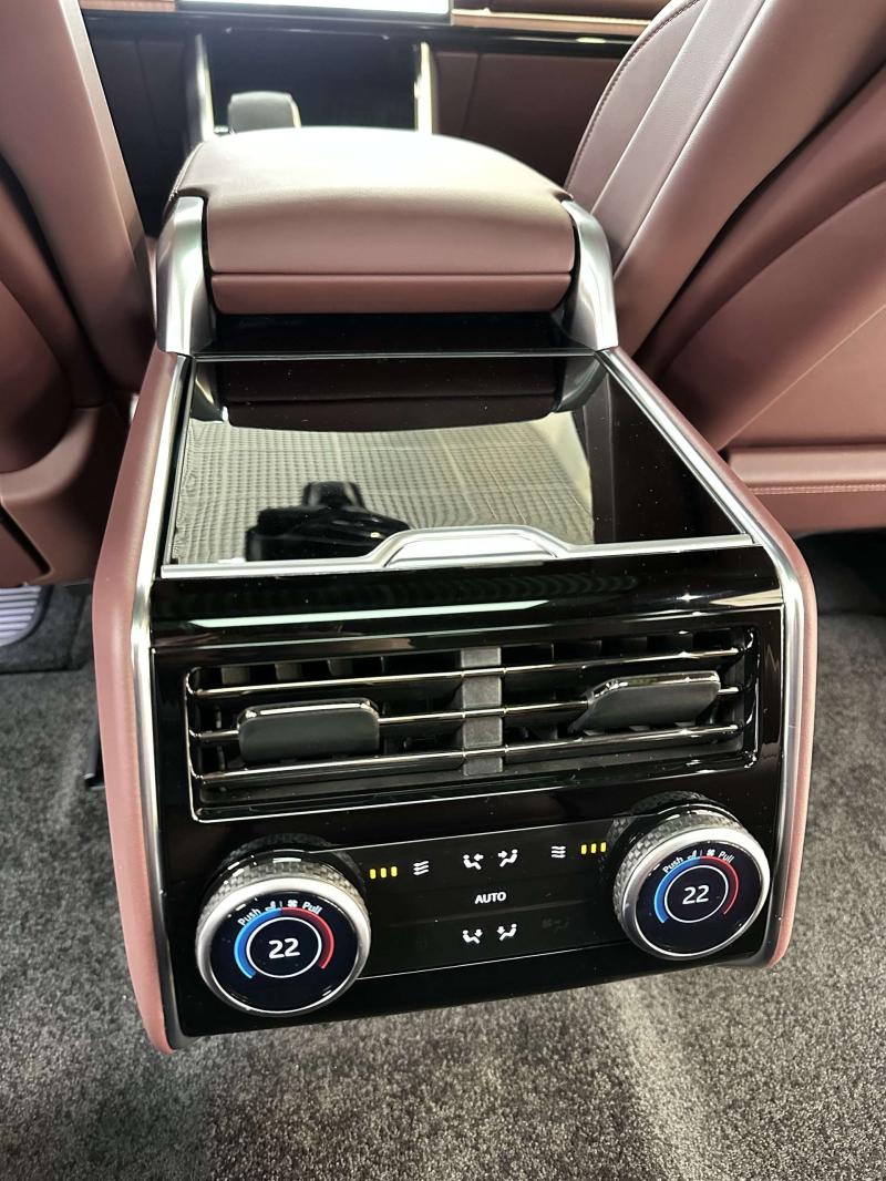 Land Rover Range Rover V Дизель 3 л. 350 л.с. автомат полный
