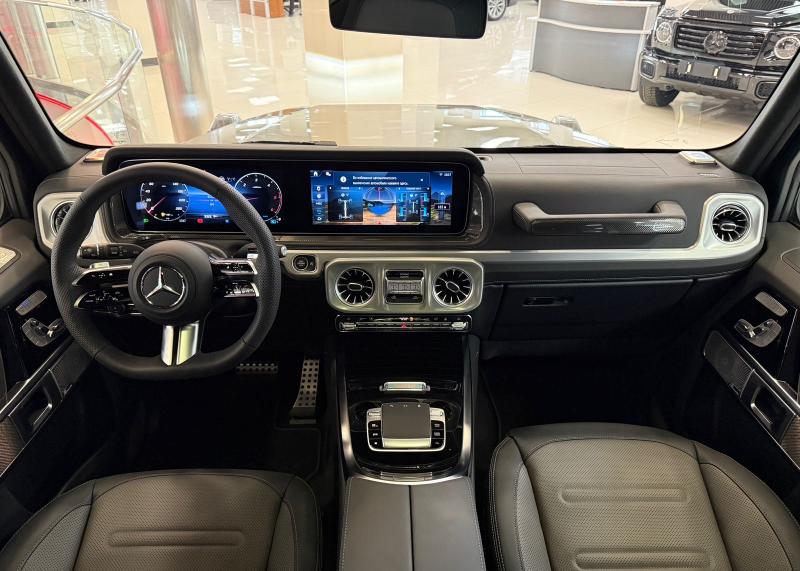 Mercedes-Benz G-Класс III (W465) Рестайлинг Дизель 3 л. 367 л.с. автомат полный