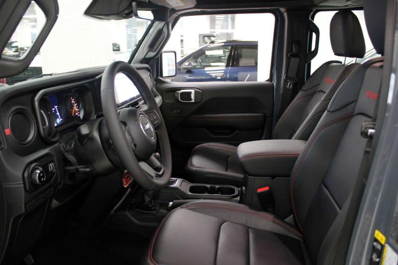 Jeep Wrangler IV (JL) Рестайлинг Бензин 2 л. 272 л.с. автомат полный