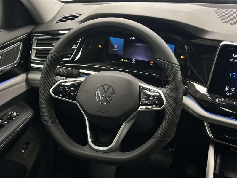 Volkswagen Teramont I Рестайлинг Бензин 2 л. 220 л.с. автомат полный