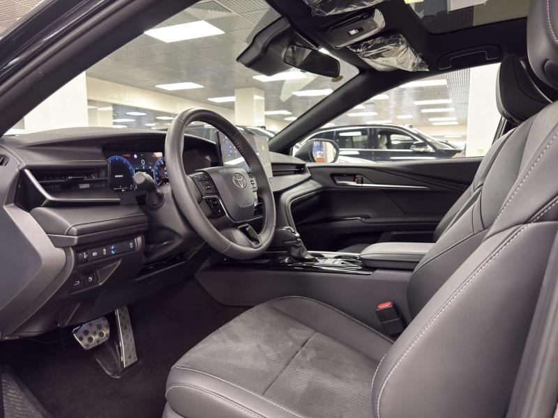 Toyota Camry IX (XV80) China Market Гибрид 2 л. 197 л.с. вариатор передний