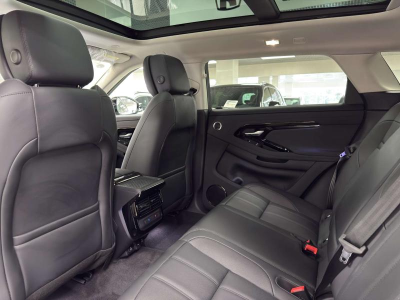 Land Rover Range Rover Evoque II Рестайлинг Бензин 2 л. 249 л.с. автомат полный