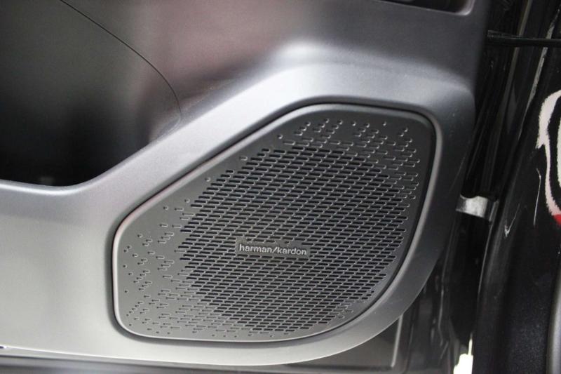 Lynk & Co 08  Гибрид 1.5 л. 593 л.с. автомат полный