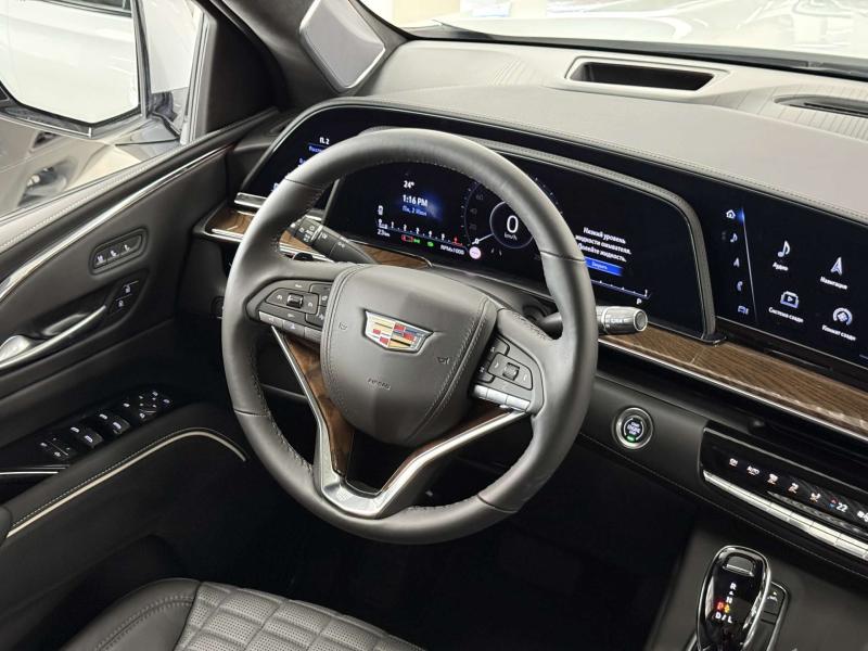 Cadillac Escalade V Бензин 6.2 л. 420 л.с. автомат полный