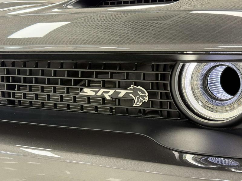 Dodge Challenger III Рестайлинг 2 Бензин 6.2 л. 717 л.с. автомат задний