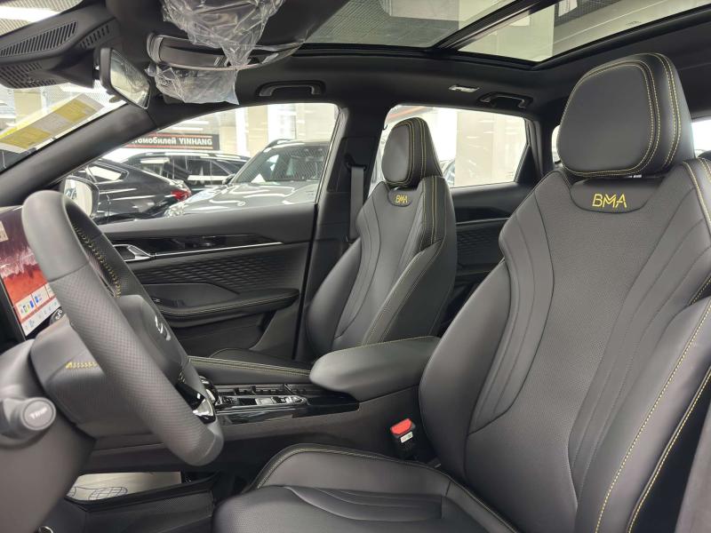 Geely Coolray I Рестайлинг Бензин 1.5 л. 172 л.с. робот передний