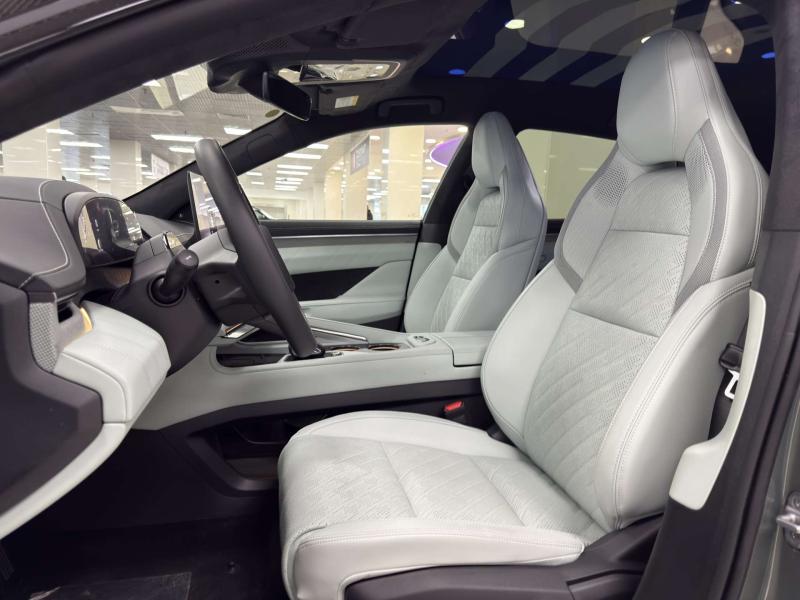 Zeekr 001 1 поколение [рестайлинг] AT 4WD (789 л.с.)