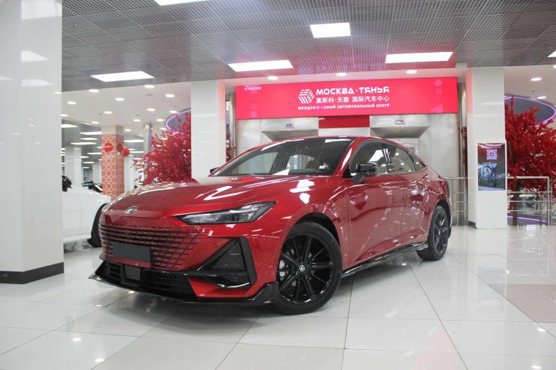 Changan UNI-V  Бензин 1.5 л. 181 л.с. робот передний