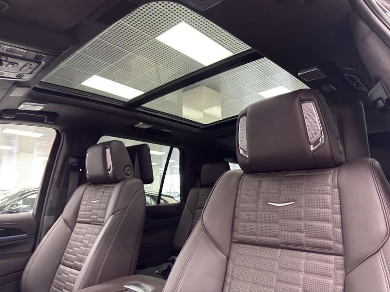 Cadillac Escalade V Рестайлинг Бензин 6.2 л. 420 л.с. автомат полный