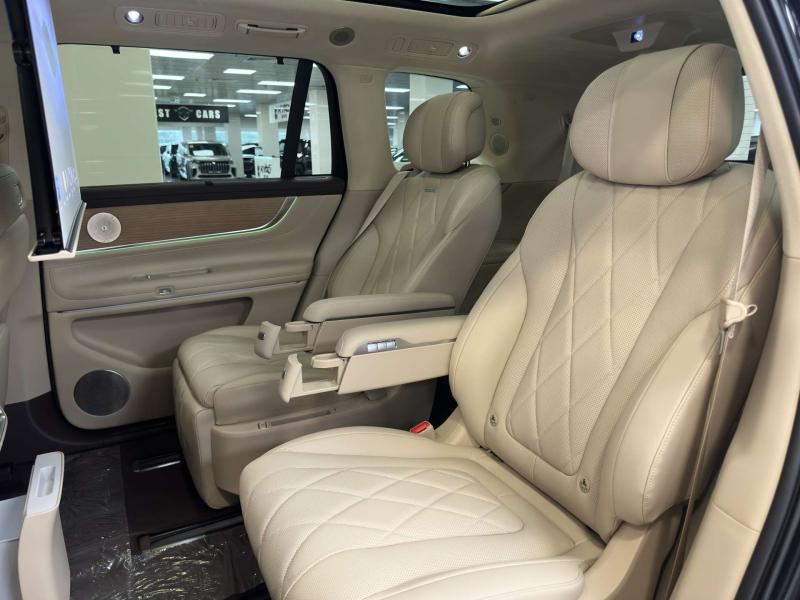 Aito M9  Электро  530 л.с. автомат полный