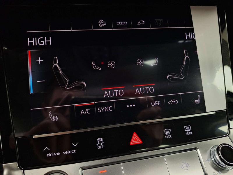 Audi e-tron I Электро  313 л.с. автомат полный