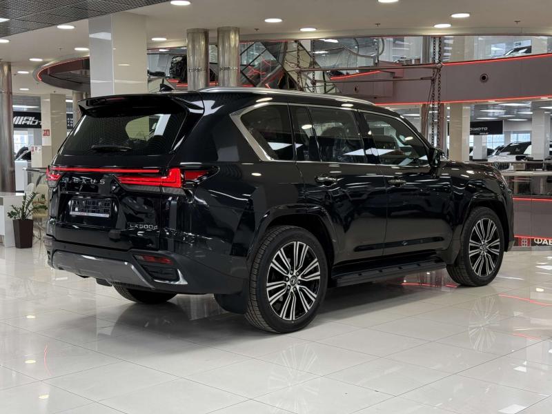 Lexus LX IV Бензин 3.4 л. 415 л.с. автомат полный