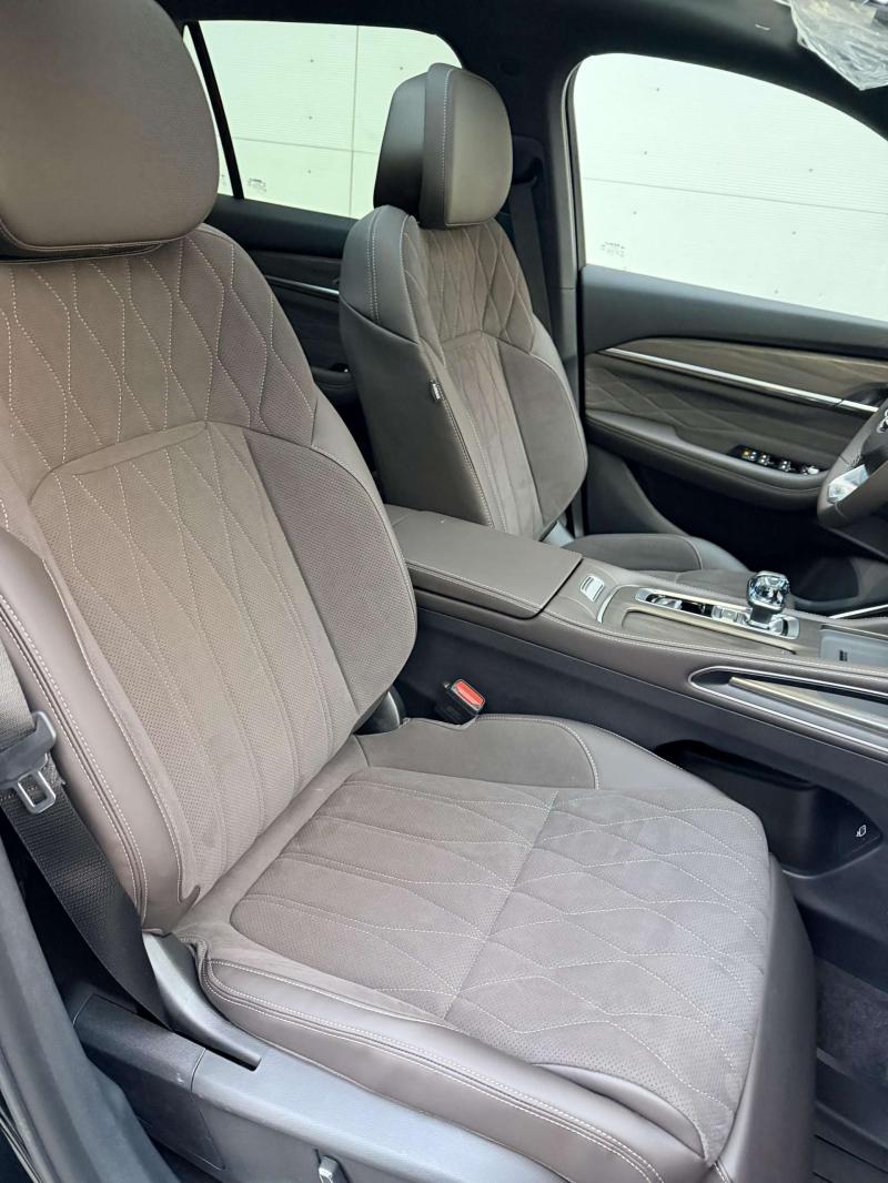 Geely Monjaro  Бензин 2 л. 238 л.с. автомат полный